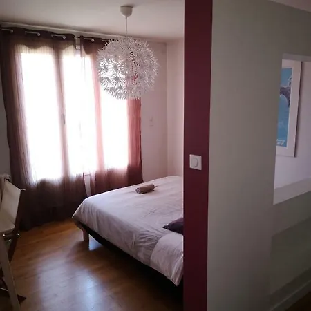 Le Balcon De L'aigle Apartment *